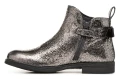 Buty dziewczęce GEOX J8449B srebrne z kokardą