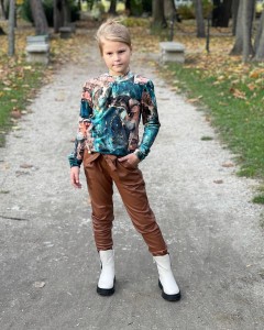 Spodnie dziewczęce ANBOR karmelowe