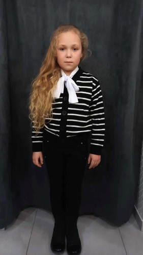Sweter dziewczęcy czarny w białe paski