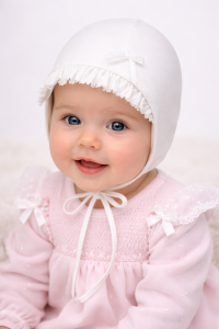 Czapka BROEL model PASADENA biała