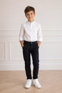 Eleganckie spodnie chłopięce granatowe