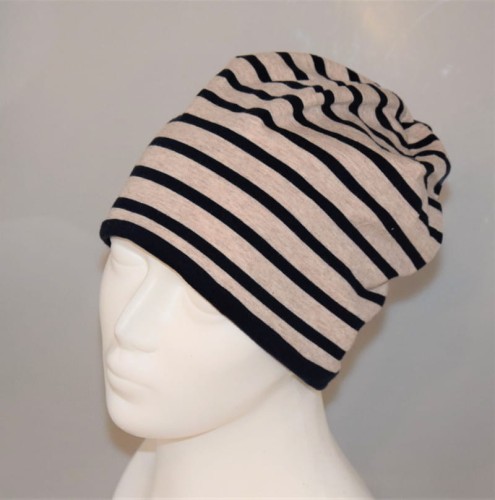 Czapka chłopięca MAXIMO 63503-753000 granatowo-beżowa dwustronna